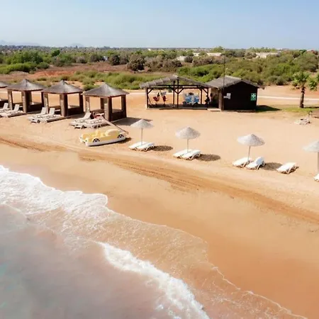 Thalassa Beach Deluxe Bahce Kati Daire דירה פמגוסטה
