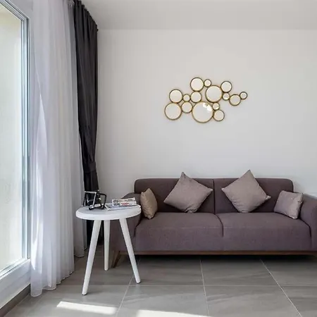 Thalassa Beach Deluxe Bahce Kati Daire פמגוסטה